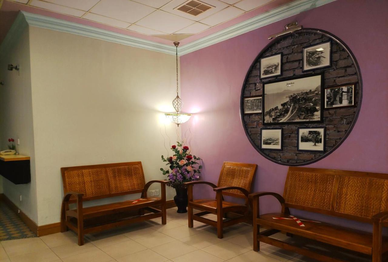 Megah D'Aru Hotel Kota Kinabalu Exterior foto